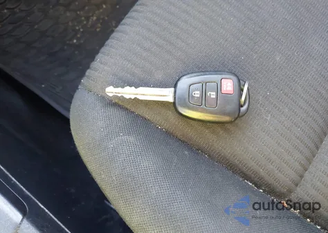 2017 Toyota Rav4 Le из США, поврежденный, VIN JTMBFREV6HJ125025